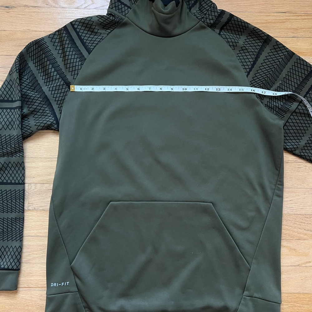 Nike Olive Dri-FIT Hoodie - Picture 5 of 9